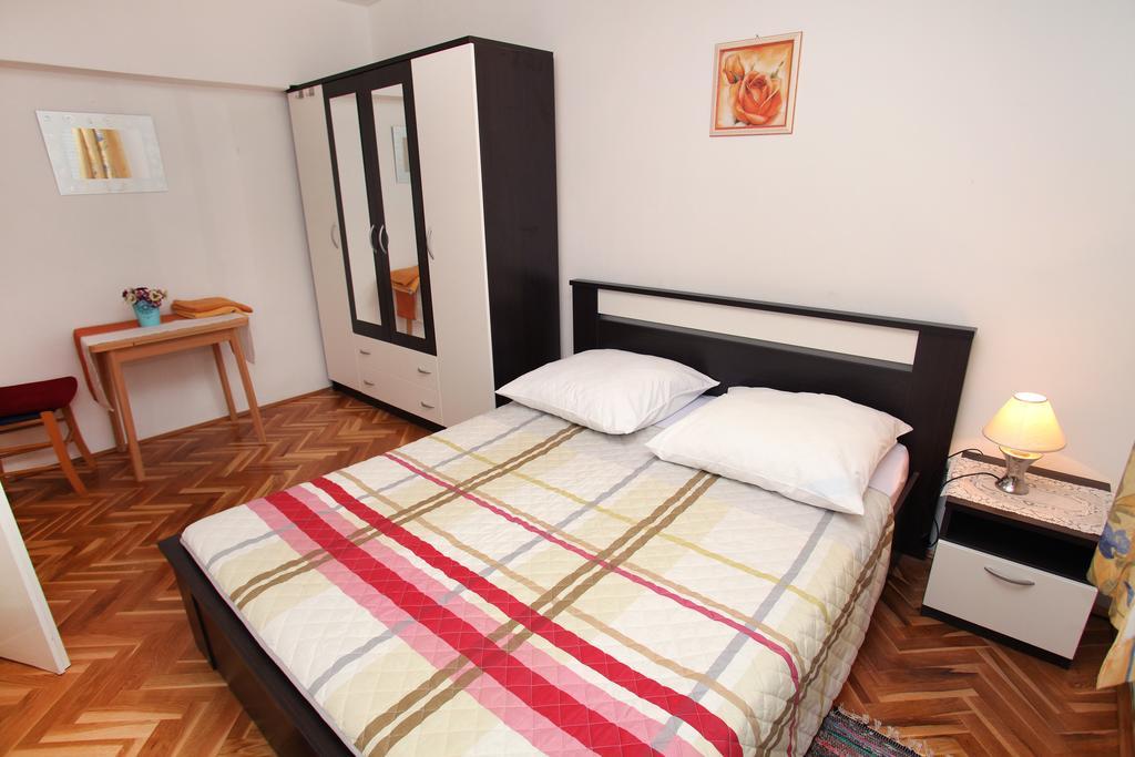 Apartments Jasmin Trogir Luaran gambar